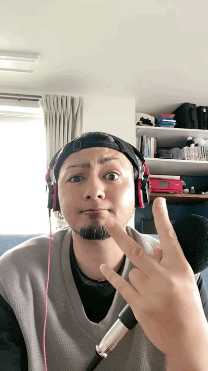 57cb65337d3afabcb79cda2ce933c1c3-421-750-1-gif